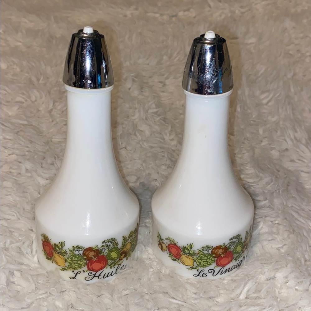 Vintage Gemco USA 1970’s vinegar and oil cruets